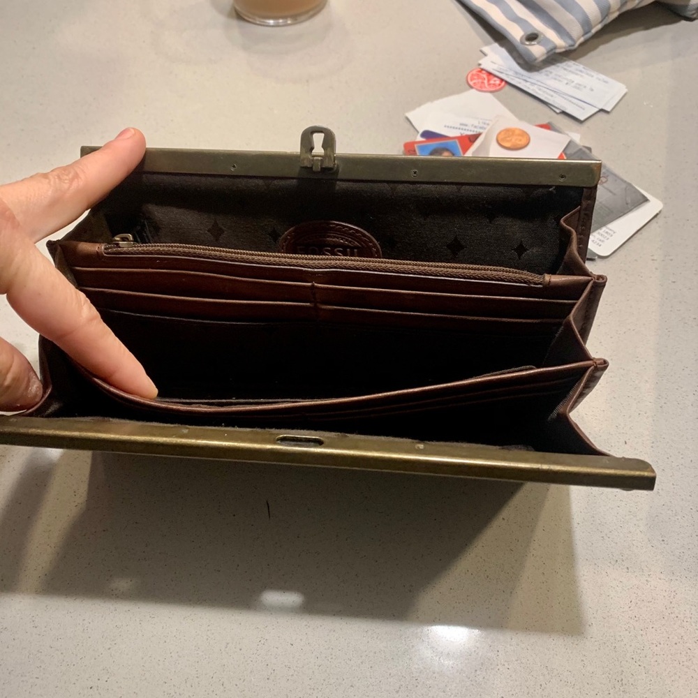 Fossil Wallet - Picture 5 of 6